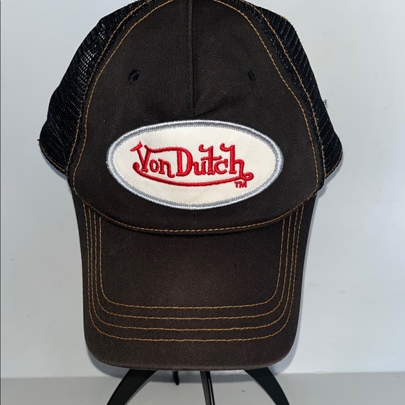 Vintage Von Dutch Originals.Truckers Cap Hat Snapback Black and White Red Logo - Picture 1 of 8